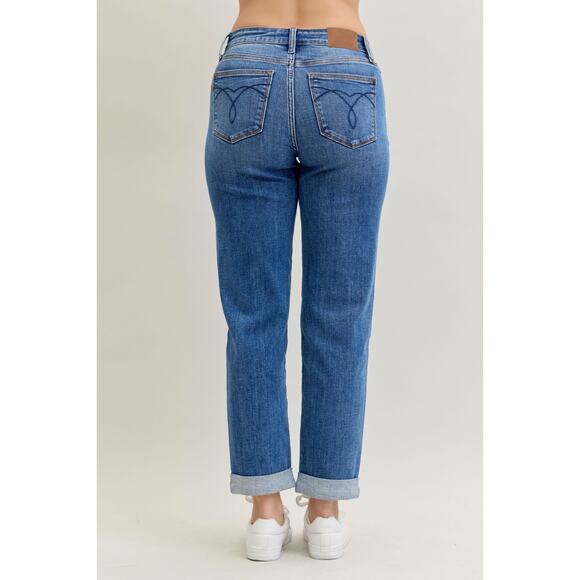 Judy Blue Mid Rise Boyfriend Classic Cuffed - Picture 4 of 12